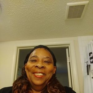 Meet your Posher, Marilyn